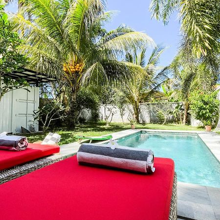 Villa Kotak Surfers Escape Reopening Rates Apply Now Selong Belanak Esterno foto