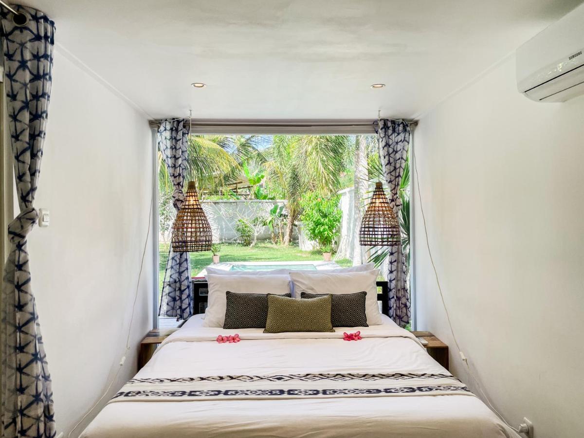 Villa Kotak Surfers Escape Reopening Rates Apply Now Selong Belanak Esterno foto