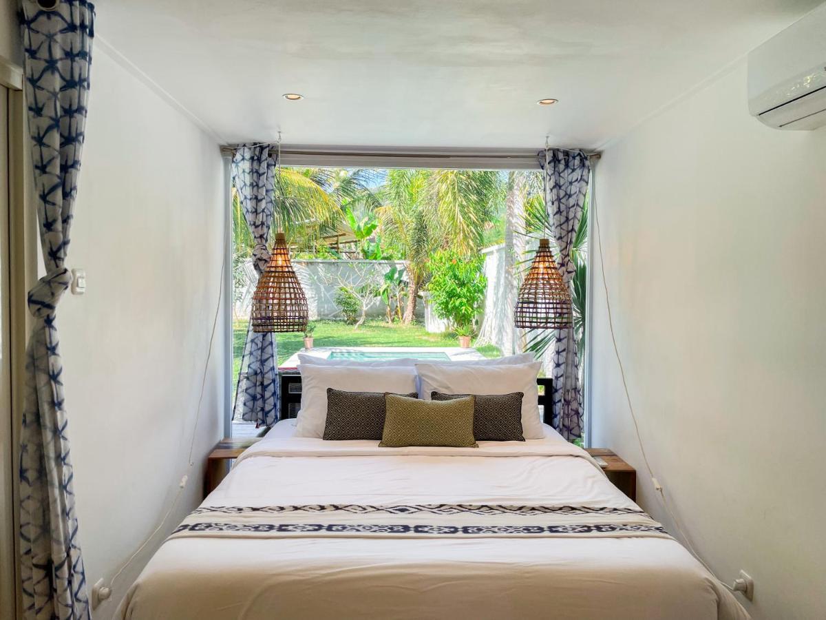 Villa Kotak Surfers Escape Reopening Rates Apply Now Selong Belanak Esterno foto