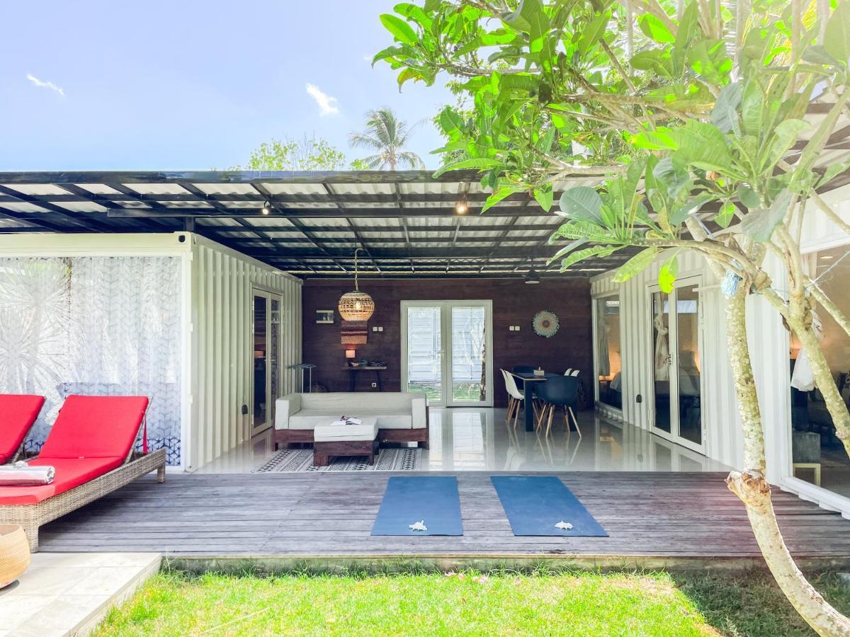 Villa Kotak Surfers Escape Reopening Rates Apply Now Selong Belanak Esterno foto